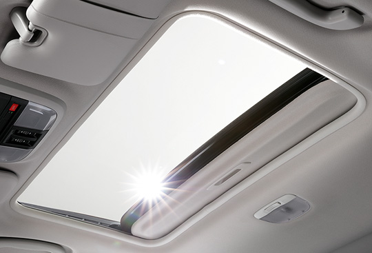 <sg-lang1>Power-sliding, Tilt-adjustable Glass Sunroof*</sg-lang1><sg-lang2></sg-lang2><sg-lang3></sg-lang3>